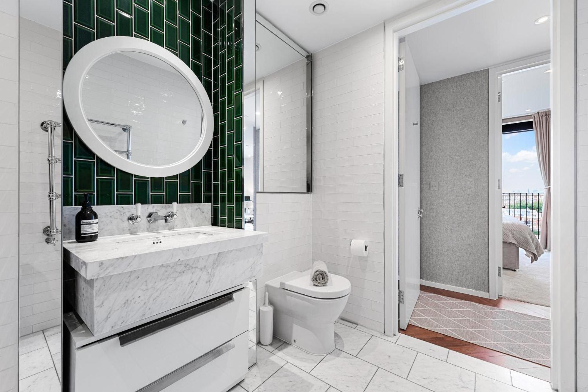River Panorama Central London 2 Bedroom New Development Exterior photo