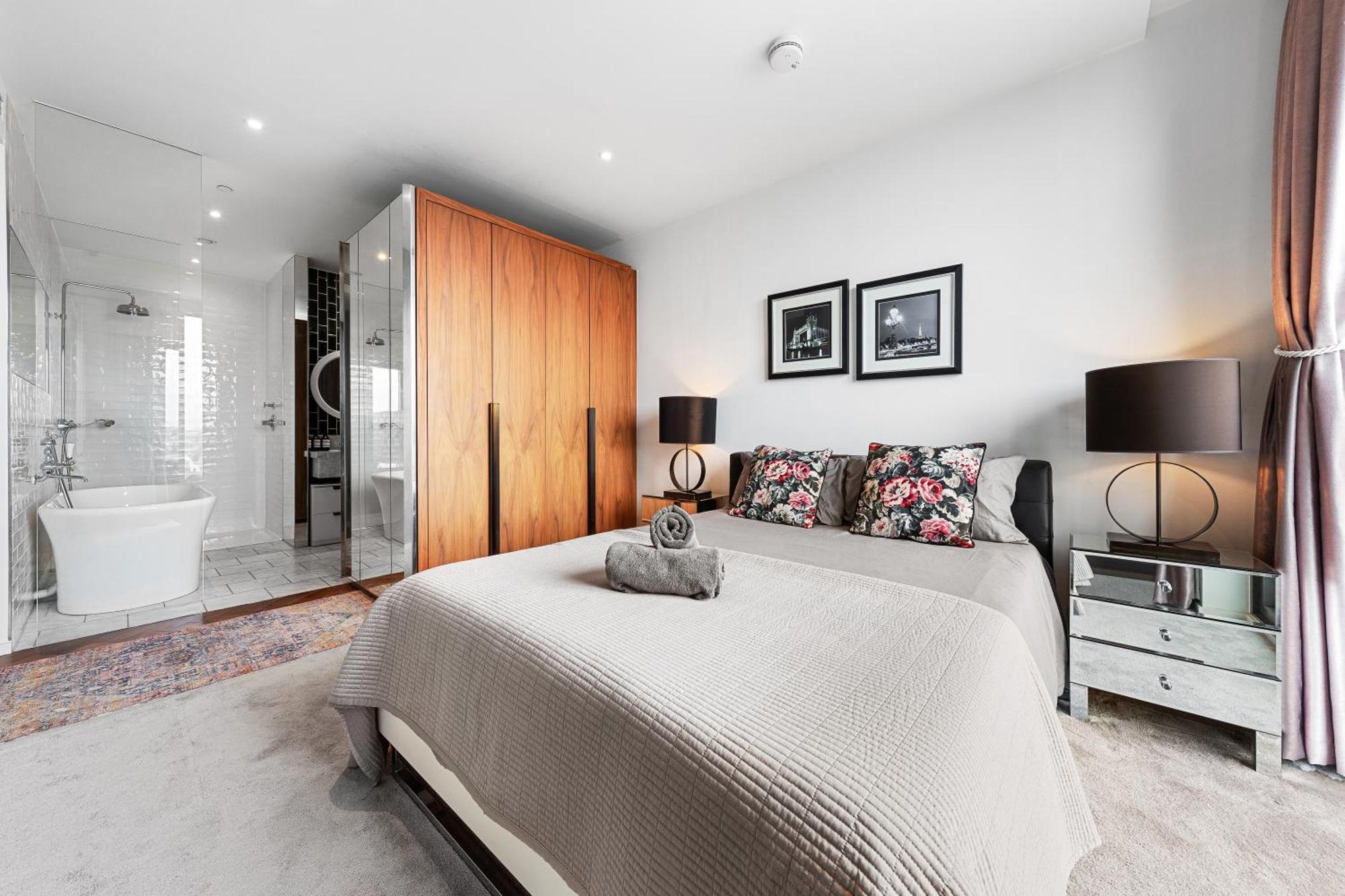 River Panorama Central London 2 Bedroom New Development Exterior photo