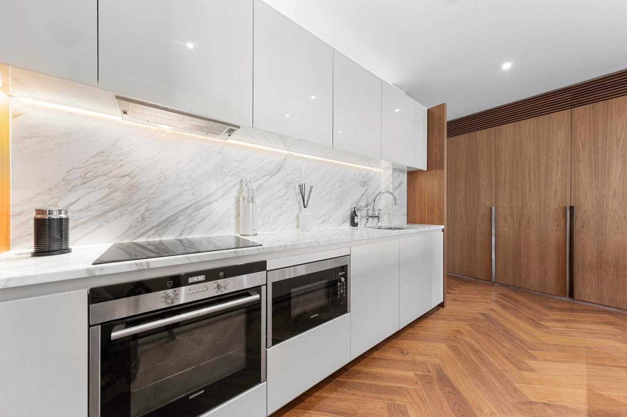 River Panorama Central London 2 Bedroom New Development Exterior photo