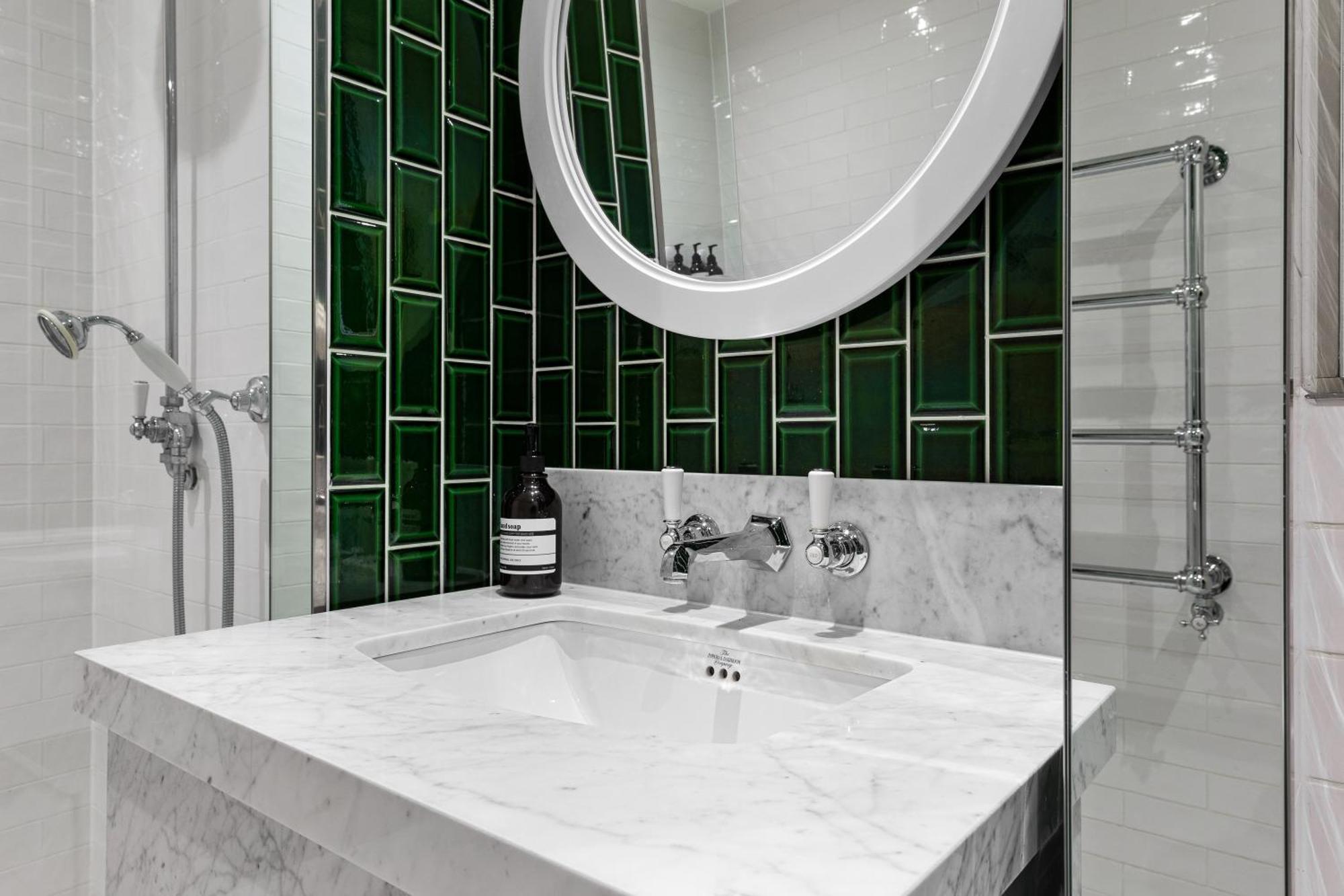 River Panorama Central London 2 Bedroom New Development Exterior photo