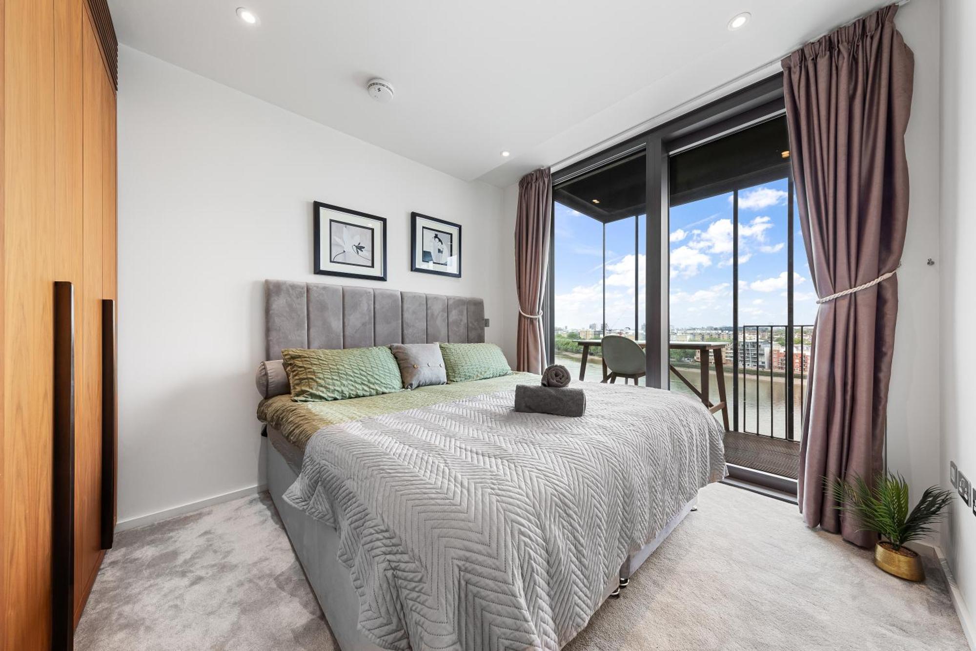 River Panorama Central London 2 Bedroom New Development Exterior photo
